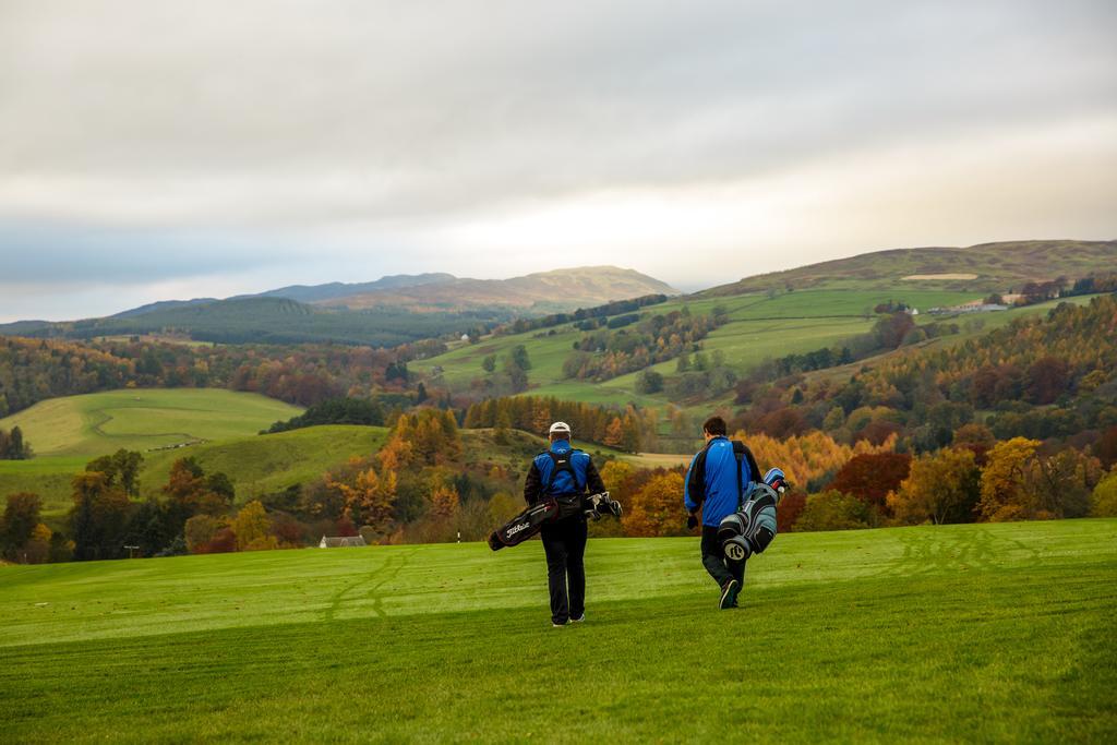 Отель Crieff Hydro Экстерьер фото